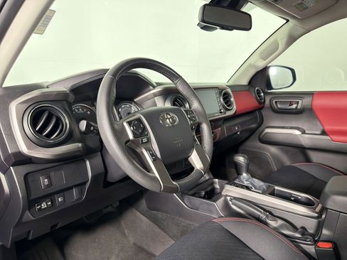 Used 2023 Toyota Tacoma SR5 image 4