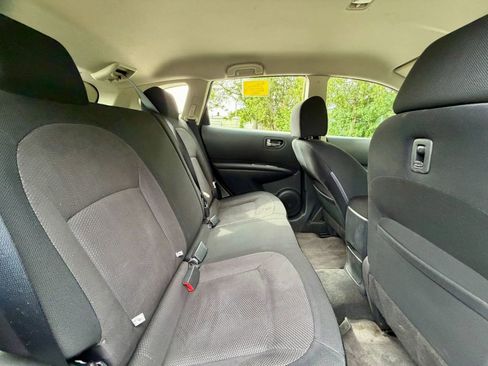 Used 2011 Nissan Rogue S AWD/4WD image 16