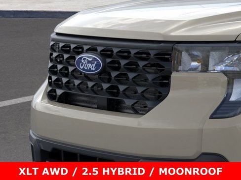 New 2025 Ford Maverick XLT w/ Equipment Group 301A image 18