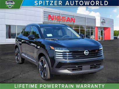 New 2025 Nissan Kicks SR w/ SR Premium Package