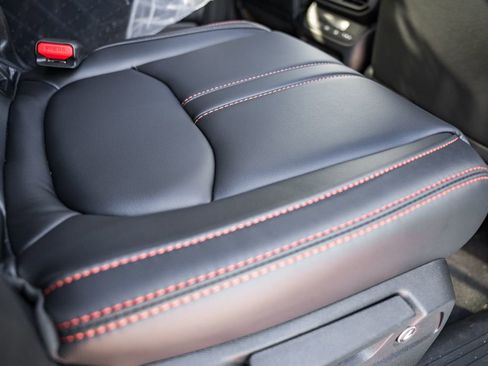 New 2025 Honda Pilot TrailSport image 33