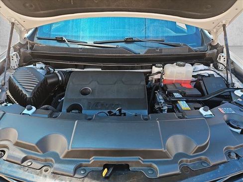 Certified 2023 Chevrolet Traverse RS w/ LPO, Floor Liner Package AWD/4WD image 24