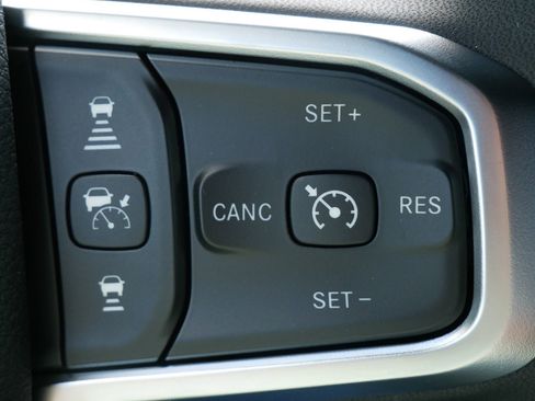 New 2026 RAM 1500 Big Horn AWD/4WD image 16