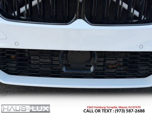 Used 2021 BMW M5 image 9