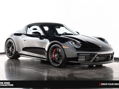 Used 2024 Porsche 911 Targa 4 GTS image 2