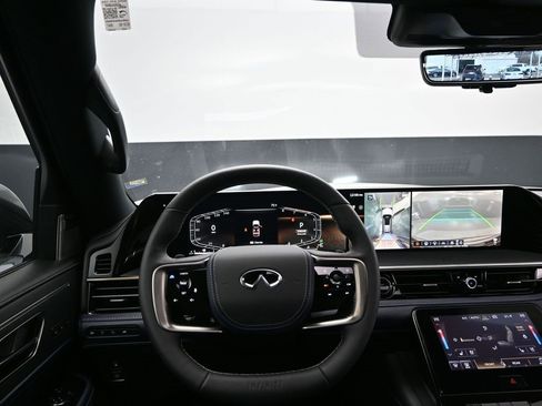 New 2026 INFINITI QX80 4WD w/ Sport Exterior Package image 32