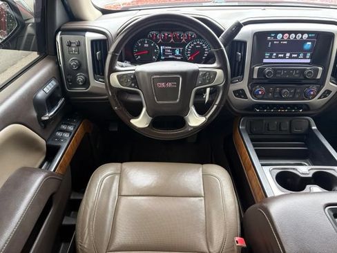 Used 2018 GMC Sierra 1500 SLT AWD/4WD image 13