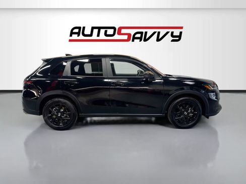 Used 2025 Honda HR-V Sport image 8