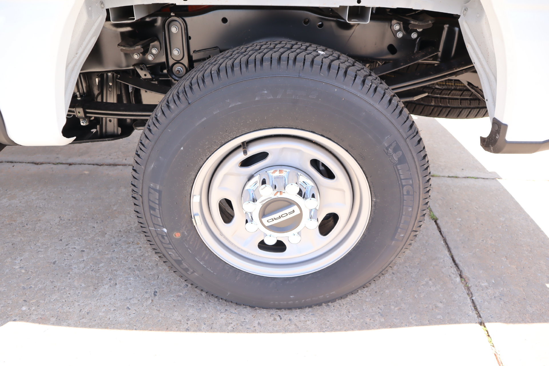 New 2026 Ford F250 XL w/ FX4 Off-Road Package AWD/4WD image 17