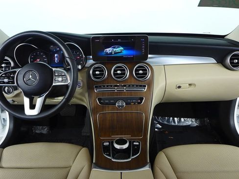 Used 2019 Mercedes-Benz C 300 Sedan image 25