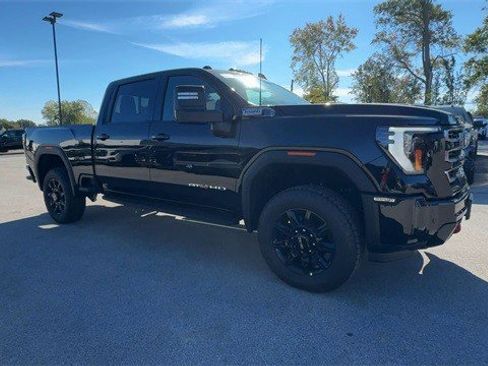 New 2026 GMC Sierra 2500 AT4 w/ AT4 Premium Plus Package image 2