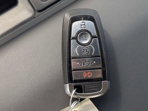 Used 2025 Ford F150 Raptor AWD/4WD image 35