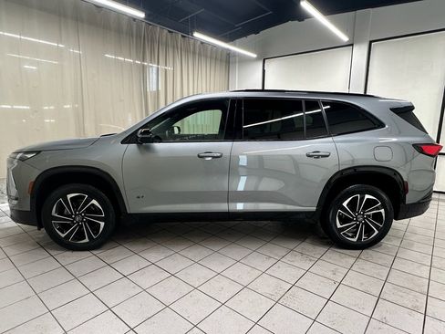 Certified 2025 Buick Enclave Sport Touring FWD image 10
