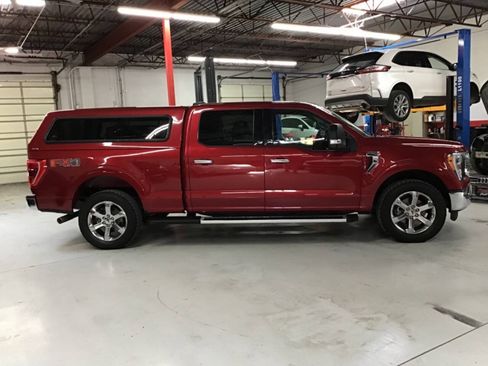 Used 2022 Ford F150 XLT w/ Equipment Group 302A High AWD/4WD image 4