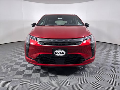 New 2027 Chrysler Pacifica Select AWD/4WD image 2