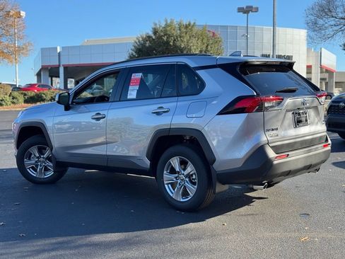 Certified 2025 Toyota RAV4 LE image 8