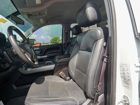 Used 2017 Chevrolet Silverado 1500 LT w/ All Star Edition AWD/4WD image 15