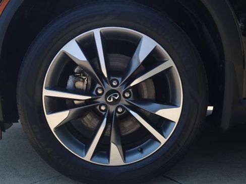 Used 2024 INFINITI QX60 Luxe AWD/4WD image 8