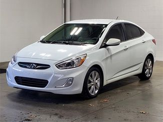 Used 2014 Hyundai Accent GLS w/ Option Group 2 video 2