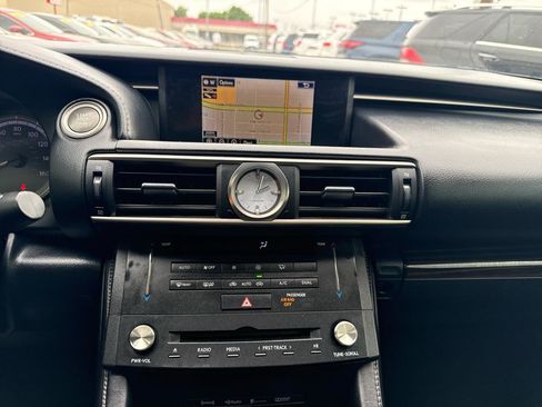 Used 2015 Lexus RC 350 w/ Navigation System Package RWD image 19