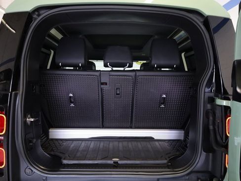 Used 2023 Land Rover Defender 110 75th Limited Edition image 36