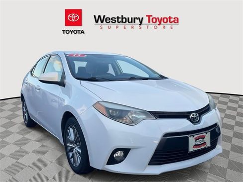 Used 2015 Toyota Corolla LE image 1