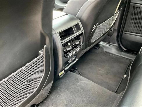 Used 2025 Jeep Grand Cherokee Altitude AWD/4WD image 22