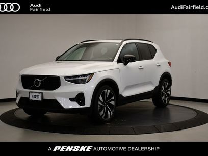 Used 2023 Volvo XC40 B5 Plus w/ Driver Assist Package
