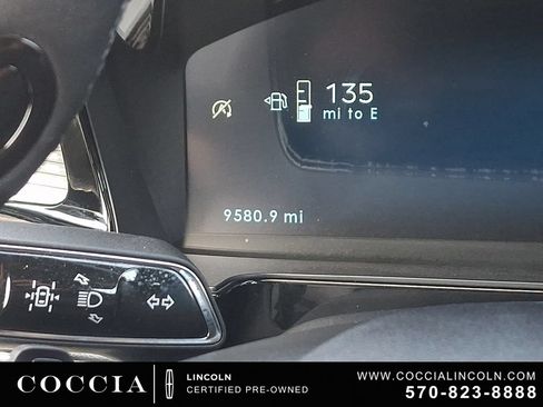 Certified 2024 Lincoln Corsair AWD image 21