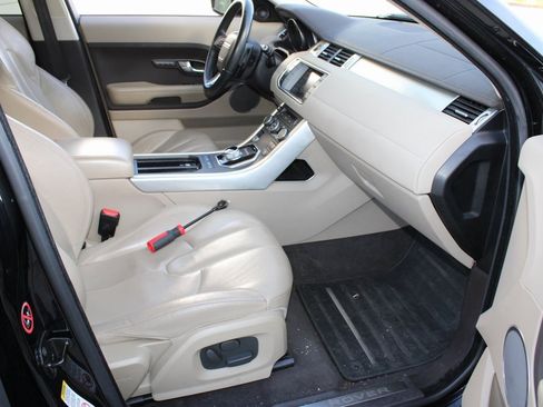 Used 2015 Land Rover Range Rover Evoque Pure Plus image 16