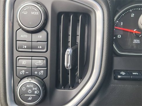 Used 2021 Chevrolet Silverado 3500 LTZ w/ LTZ Plus Package image 25