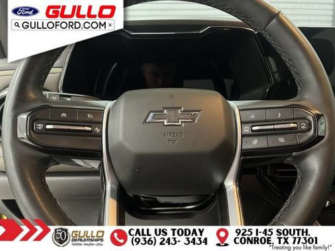 Used 2024 Chevrolet Colorado ZR2 w/ ZR2 Convenience Package III AWD/4WD image 24