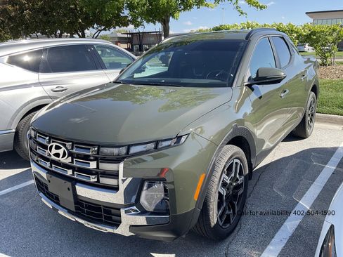 Used 2025 Hyundai Santa Cruz Limited AWD/4WD image 1