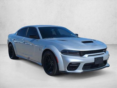 Used 2023 Dodge Charger SRT Hellcat RWD image 3