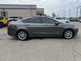 Used 2017 Ford Fusion SE image 4