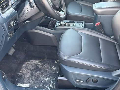 New 2026 Ford Maverick Lariat w/ Black Appearance Package image 25