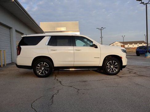 Used 2021 Chevrolet Tahoe LT w/ LT Signature Package image 9