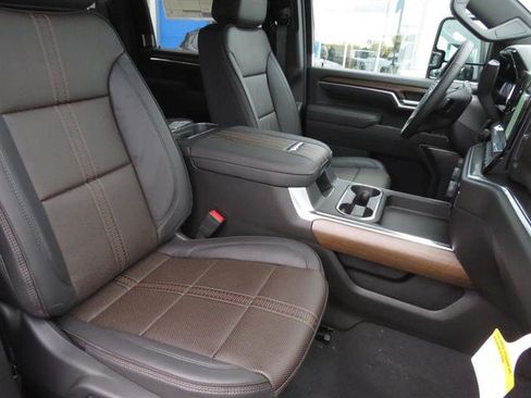 New 2026 Chevrolet Silverado 2500 High Country w/ Technology Package image 14