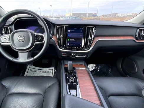 Used 2024 Volvo S60 B5 Plus image 10