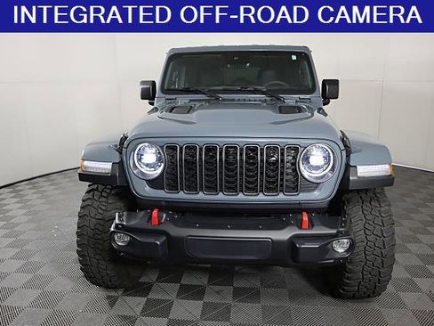 Used 2024 Jeep Wrangler Unlimited Rubicon image 4
