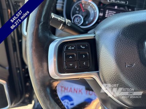 Used 2019 RAM 2500 Laramie w/ Black Appearance Package AWD/4WD image 27