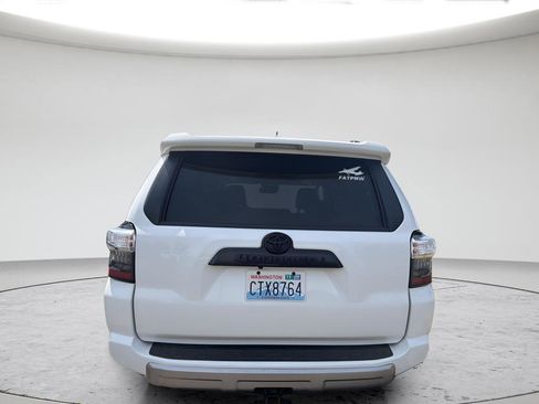 Used 2020 Toyota 4Runner TRD Off-Road Premium w/ Moonroof Package AWD/4WD image 5