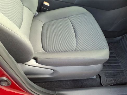 Used 2024 Toyota RAV4 LE image 18