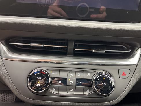 New 2026 Buick Envista Sport Touring w/ Convenience I Package FWD image 15