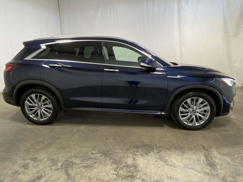 Used 2024 INFINITI QX50 Luxe image 2