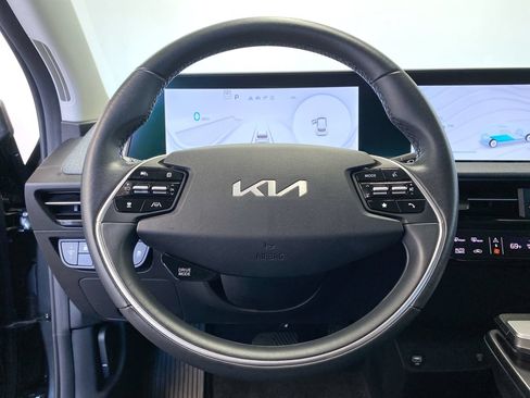 Certified 2024 Kia EV6 Light RWD image 21