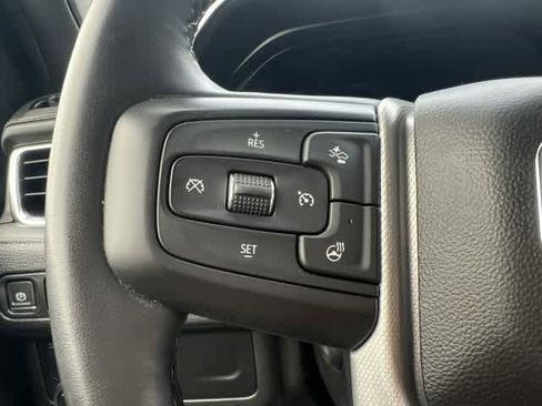 Used 2023 GMC Yukon Denali image 27