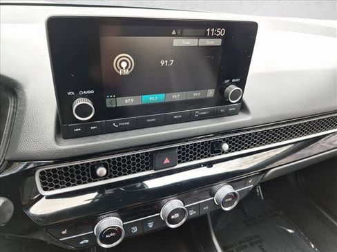 Used 2025 Honda Civic Sport image 13