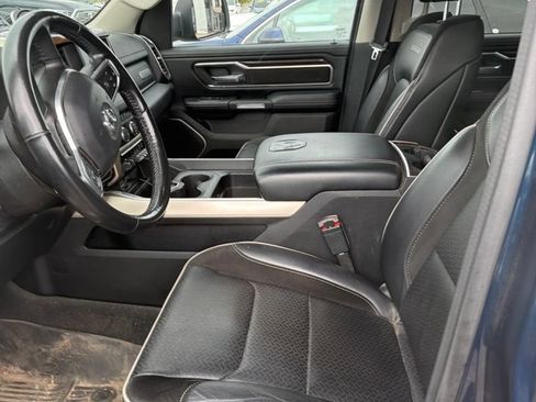 Used 2022 RAM 1500 Laramie AWD/4WD image 6