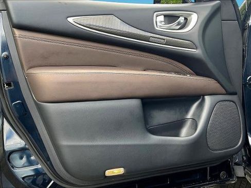 Certified 2020 INFINITI QX60 Luxe w/ Essential Package AWD/4WD image 19